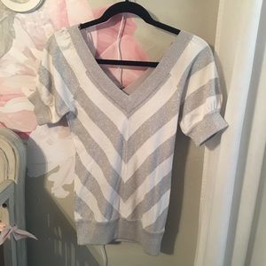 Guess knit top